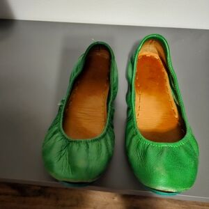 Tieks Clover Green Size 8